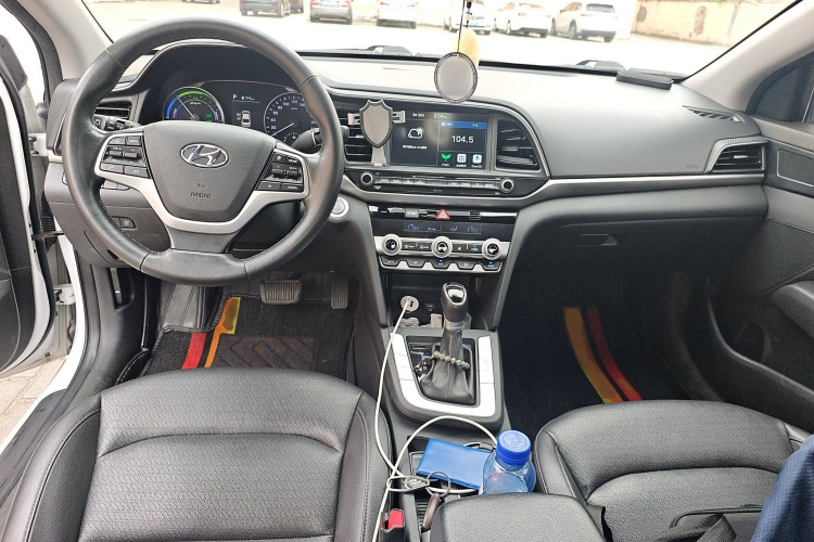 Hyundai Elantra AD PHEV 2021 car image #12