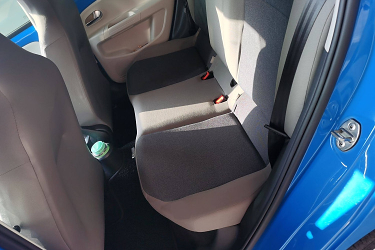 Volkswagen up! 2016 imagem de carro #12