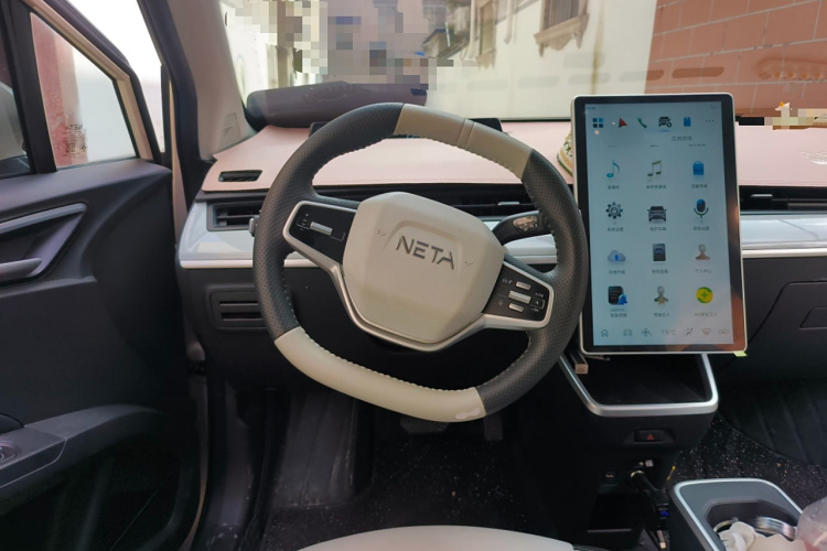 哪吒汽车 哪吒AYA 2024 汽车图片 #12