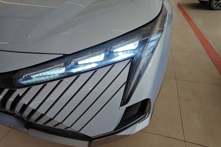 GAC Trumpchi Emkoo 2022 #12 GAC Trumpchi Emkoo 2022 car image #12