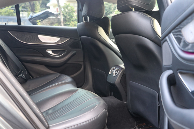 Mercedes-Benz CLS Class 2021 car image #12