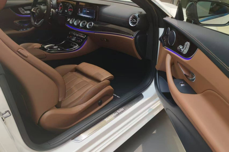 Mercedes-Benz E Class (Imported) 2017 car image #12