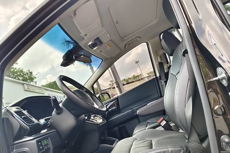 Honda Elysion 2021 car image #12