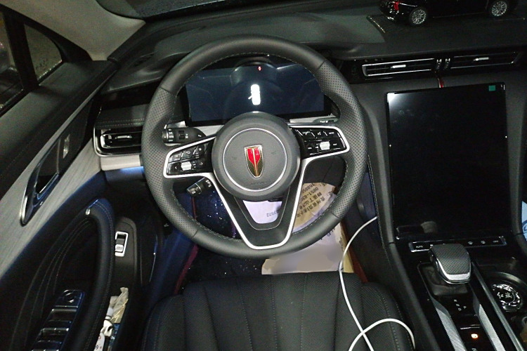 HongQi H5 PHEV 2025 car image #12