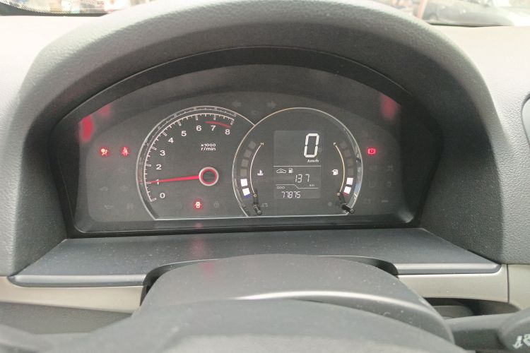 荣威 荣威350 2016 汽车图片 #12