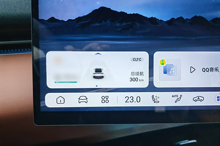 Deepal L07 2025 car image #12