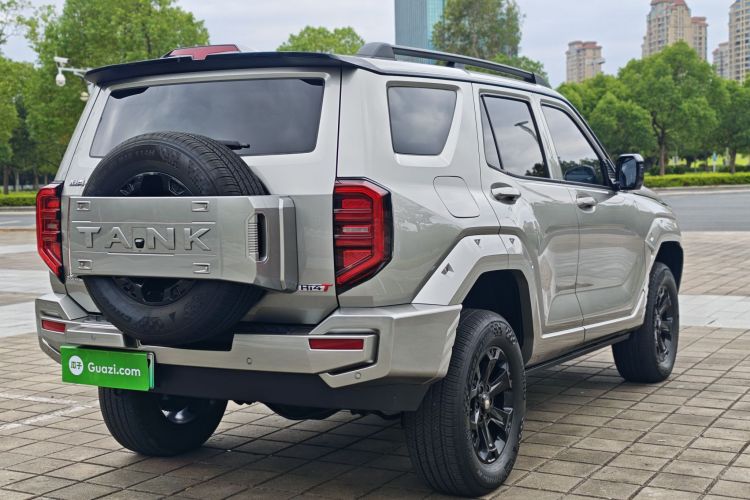 Tank 400 2025 car image #12