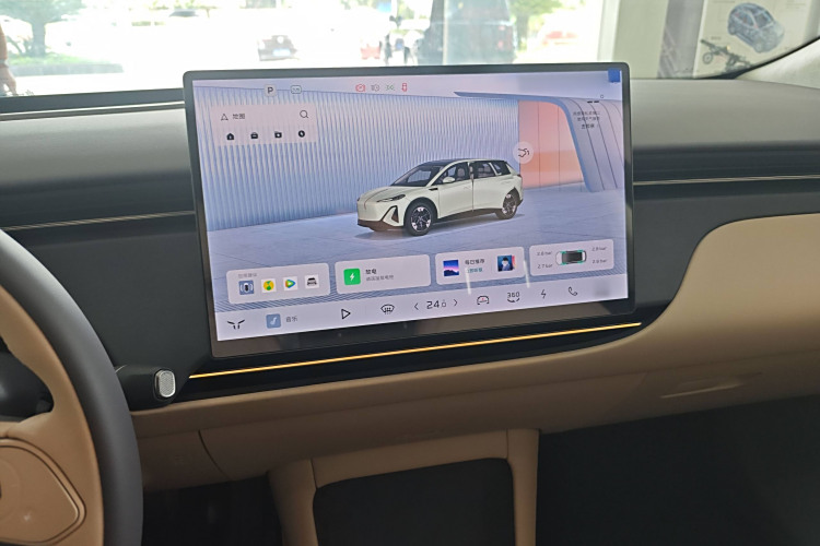 HongQi TianGong 06 صورة سيارة #12