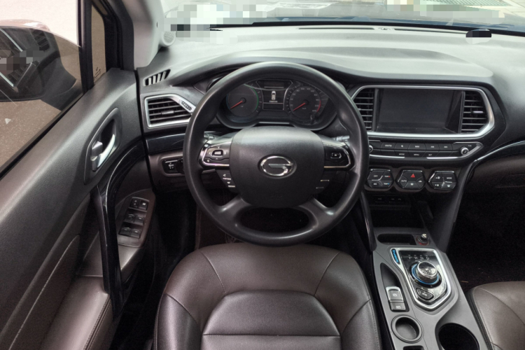 GAC Trumpchi GS4 New Energy 2018 #12 GAC Trumpchi GS4 New Energy 2018 car image #12