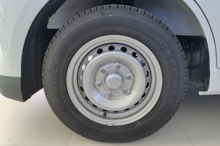 五菱汽车 五菱扬光电卡 2025 汽车图片 #12