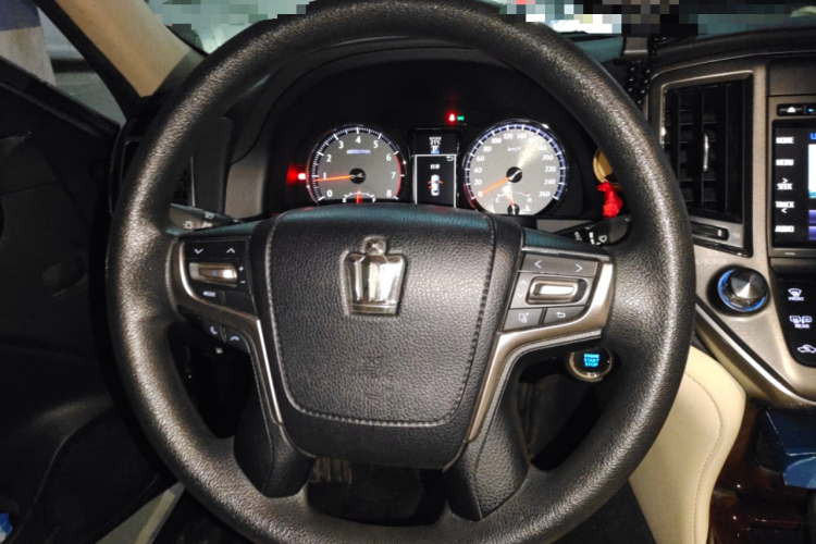 丰田 皇冠 2018 汽车图片 #12