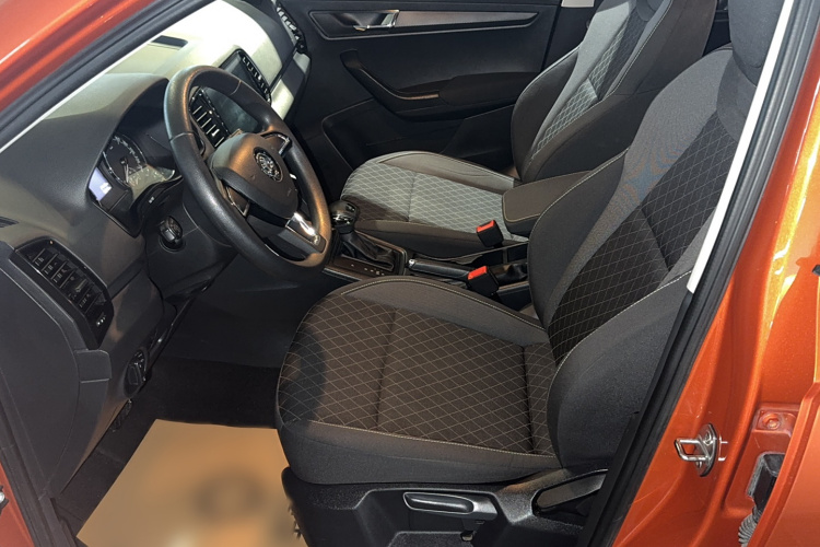 Skoda Karoq 2018 изображение автомобиля #12