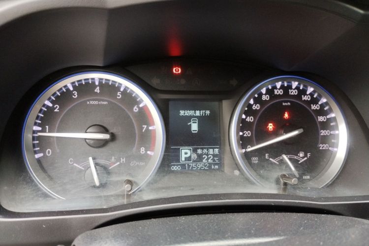 Toyota Highlander (Imported) 2016 car image #12