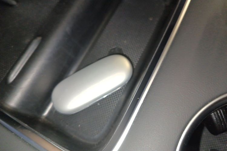 Li L8 2022 изображение автомобиля #12