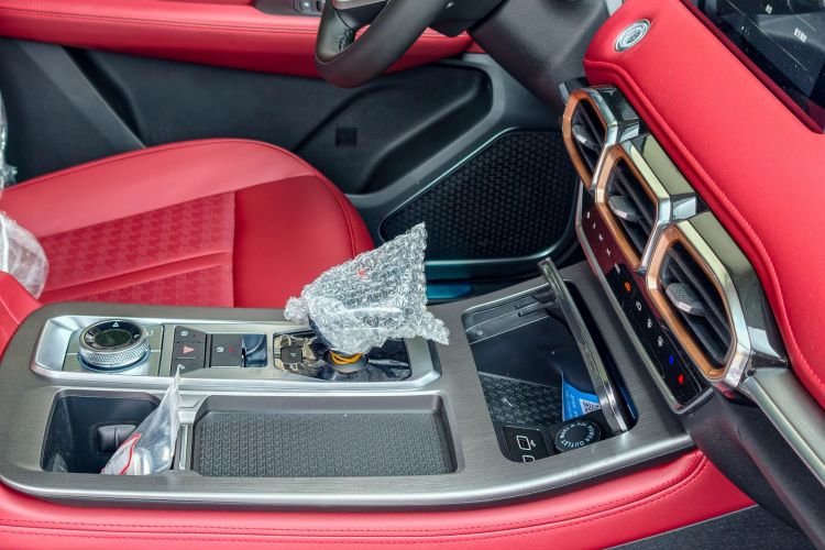 Jetour X70 PRO #12 Jetour X70 PRO car image #12