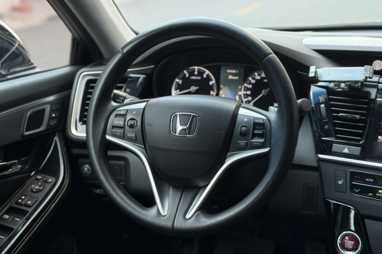 Honda Spirior 2016 immagine di auto #12