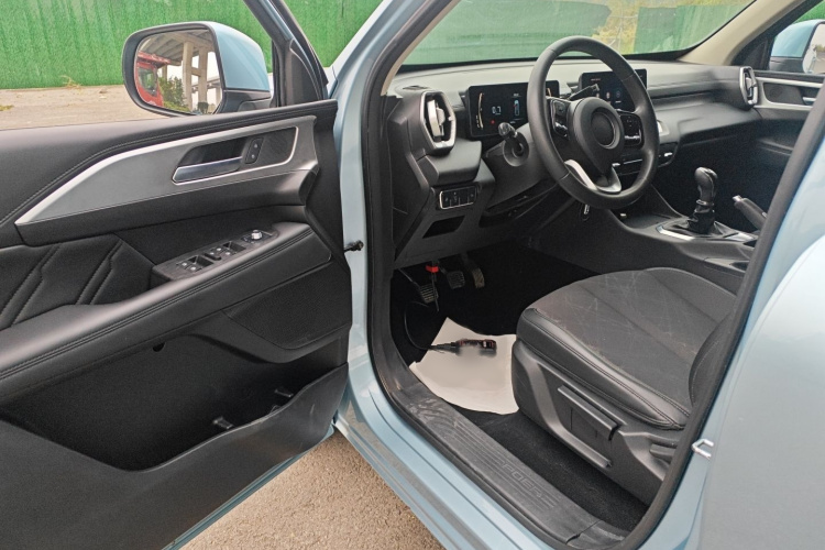 Great Wall Jingang Pao 2022 car image #12