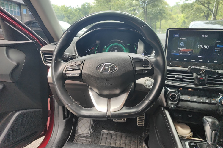 Hyundai Lafesta 2019 #12 Hyundai Lafesta 2019 car image #12