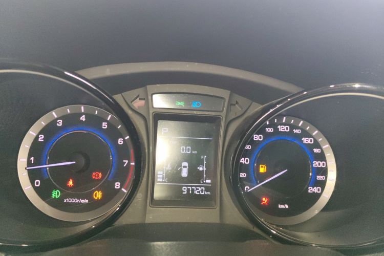 Changan CS15 EV 2017 car image #12