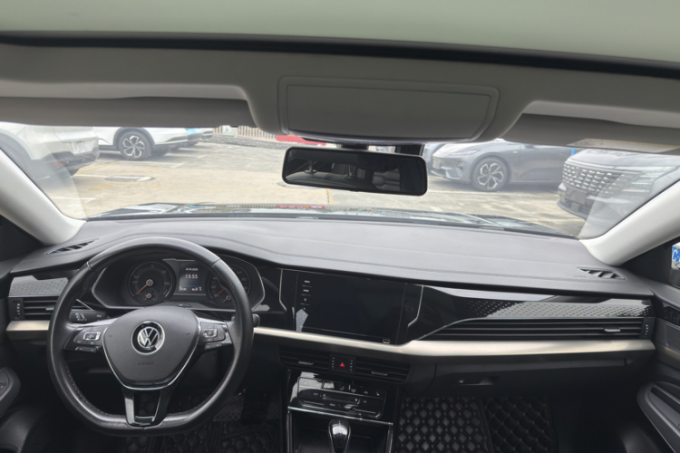 Volkswagen Passat New Energy 2021 immagine di auto #12