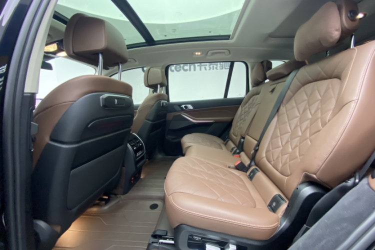 BMW X7 2023 #12 BMW X7 2023 car image #12