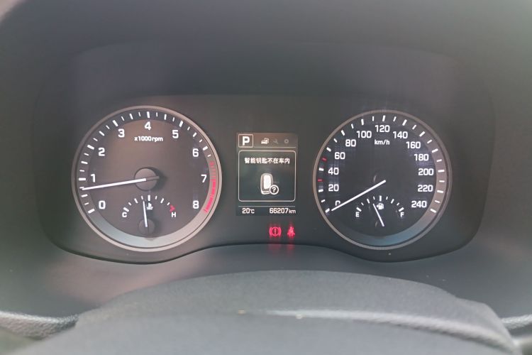 Hyundai Tucson (Imported) 2018 immagine di auto #12