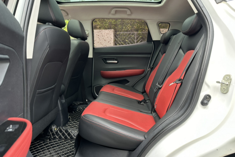 Haval H2s 2019 car image #12