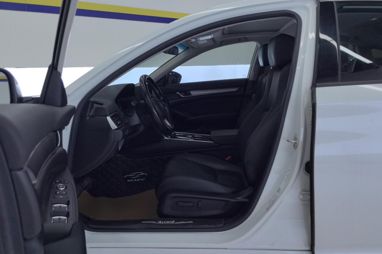 BYD F3R 2019 #12 BYD F3R 2019 car image #12