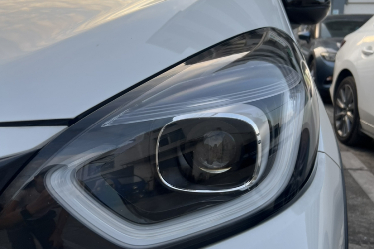 Honda LIFE 2021 car image #12