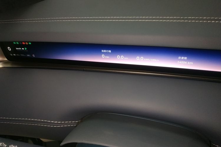 NIO ET9 2025 изображение автомобиля #12