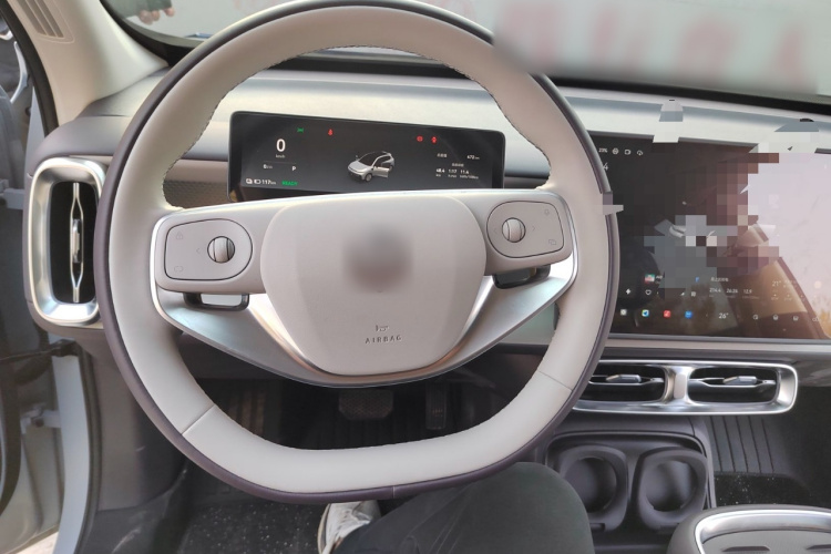 零跑汽车 零跑B10 2025 汽车图片 #12