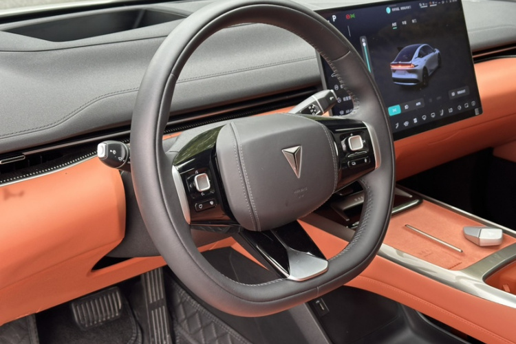 Deepal L07 2024 car image #12