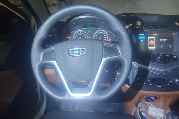 GEELY KingKong 2017 car image #12