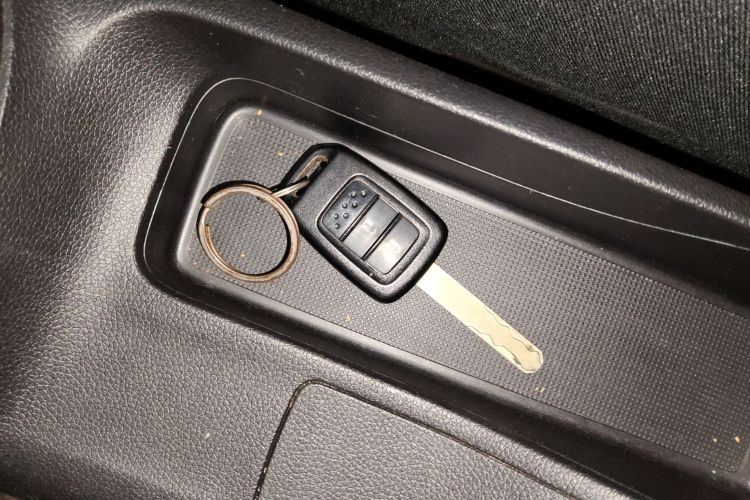 Honda Fit (Imported) 2018 car image #12