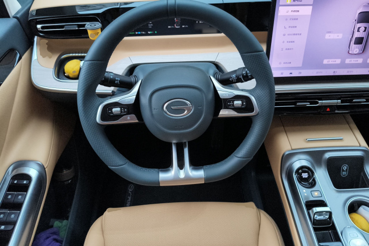 GAC Trumpchi E8 2025 imagem de carro #12