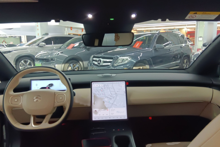 NIO ET5T 2023 car image #12