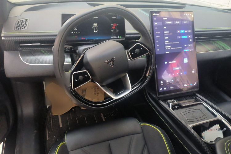 哪吒汽车 哪吒GT 2024 汽车图片 #12