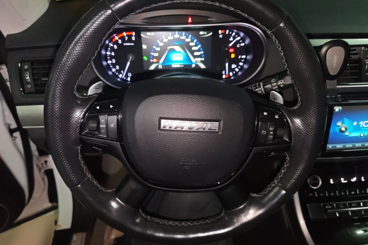 Haval H8 2018 #12 Haval H8 2018 car image #12