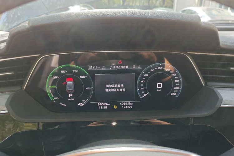 Audi e-tron 2022 imagen de coche #12