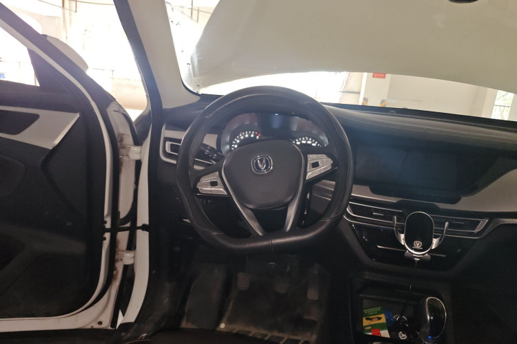 Changan CS35MAX 2019 #12 Changan CS35MAX 2019 car image #12