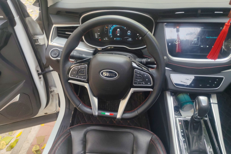 SWM斯威汽车 SWM斯威G01 2018 汽车图片 #12