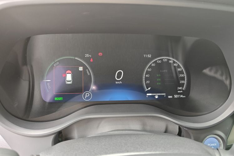 Toyota Granvia 2023 immagine di auto #12