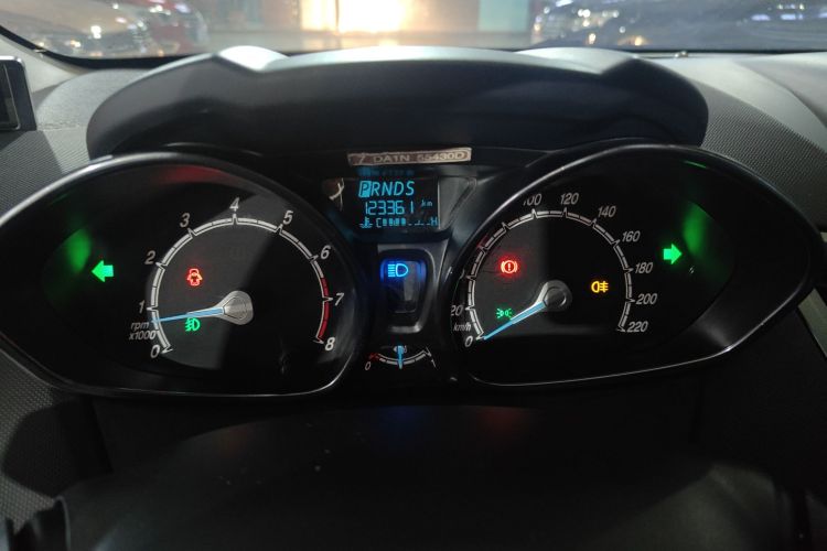 Ford Fiesta (Imported) 2016 immagine di auto #12