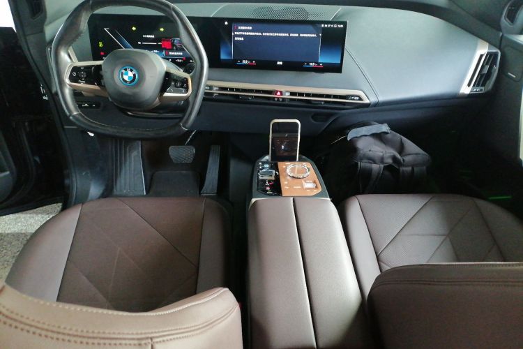 BMW iX 2022 #12 BMW iX 2022 car image #12