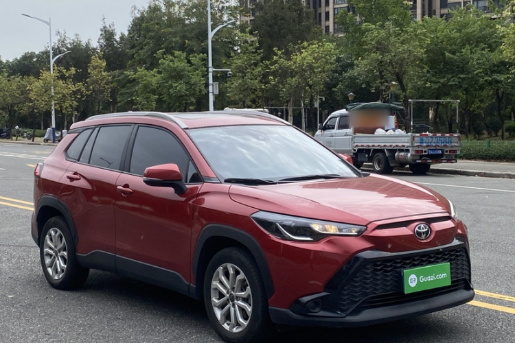 Toyota Frontlander 2022 #12 Toyota Frontlander 2022 immagine di auto #12