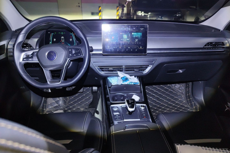 BYD Qin Pro 2020 car image #12