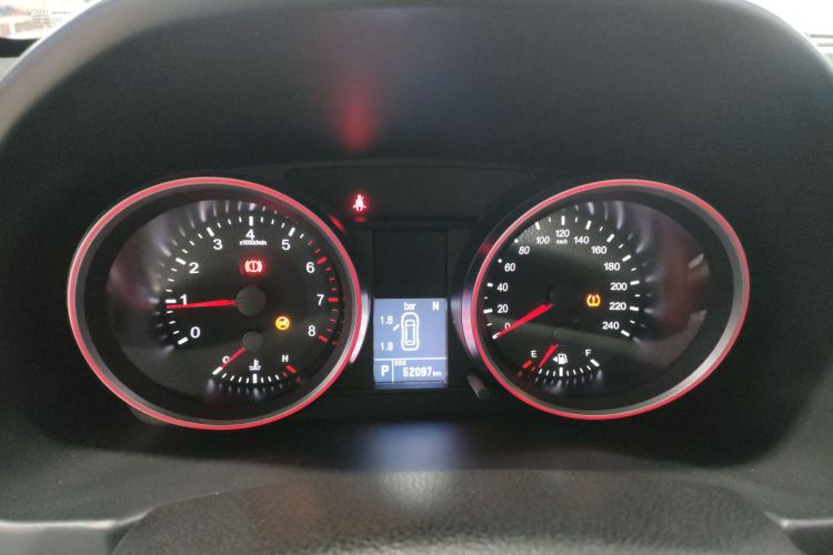Haval M6 2018 car image #12