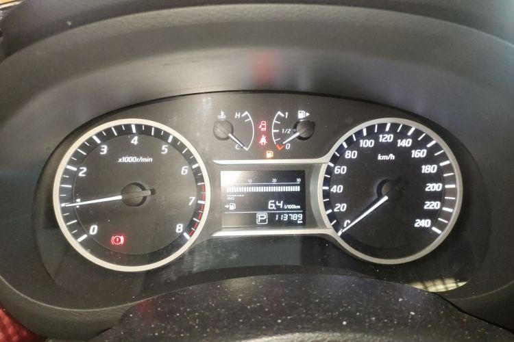 日产 蓝鸟经典 2018 汽车图片 #12