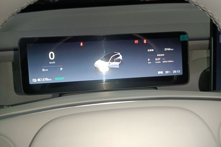 零跑汽车 零跑B10 2025 汽车图片 #12