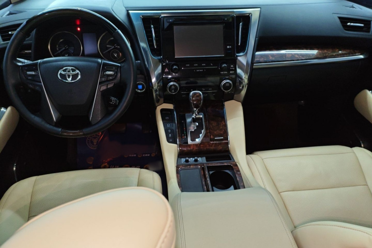 丰田 埃尔法 2018 汽车图片 #12